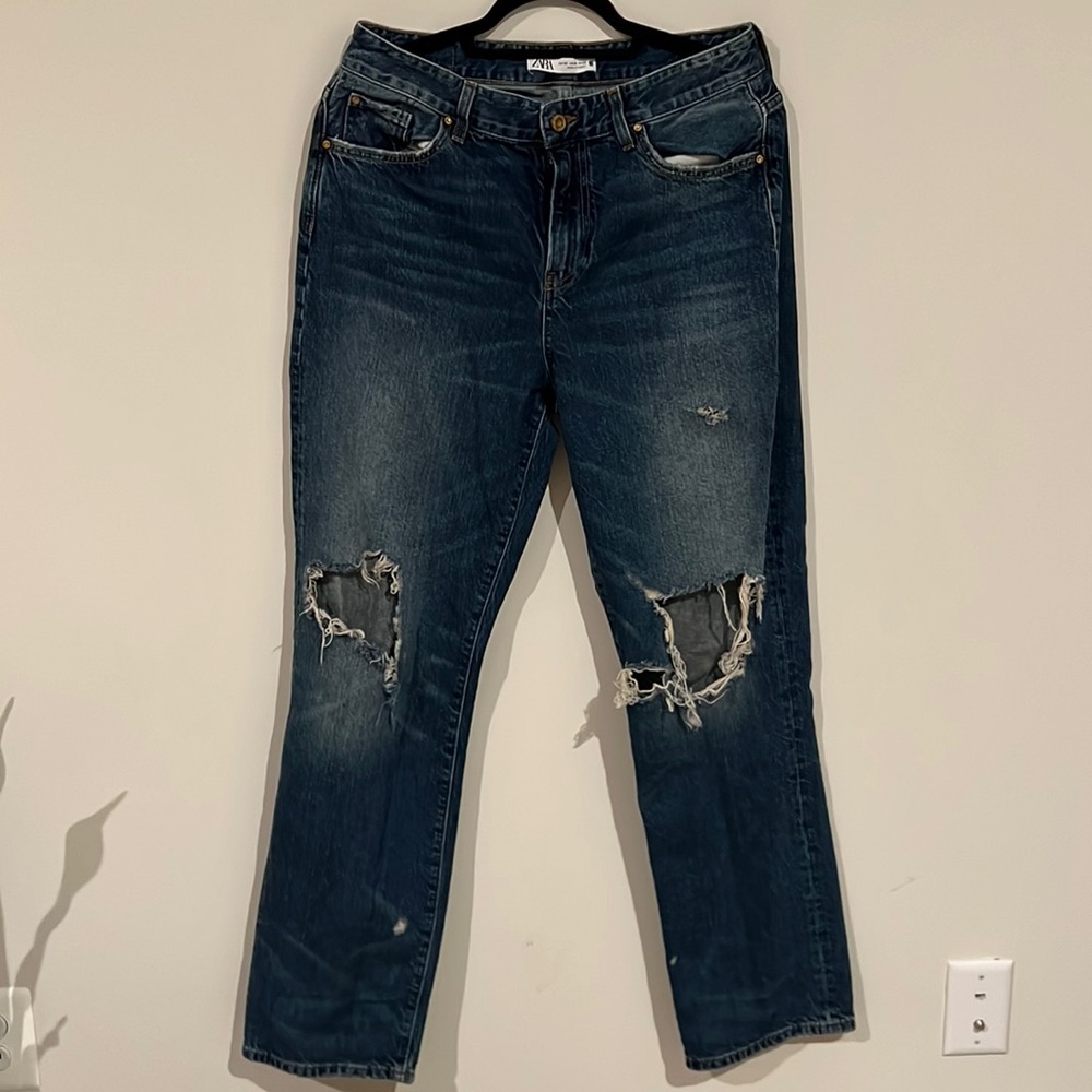 Zara Distresses Jeans